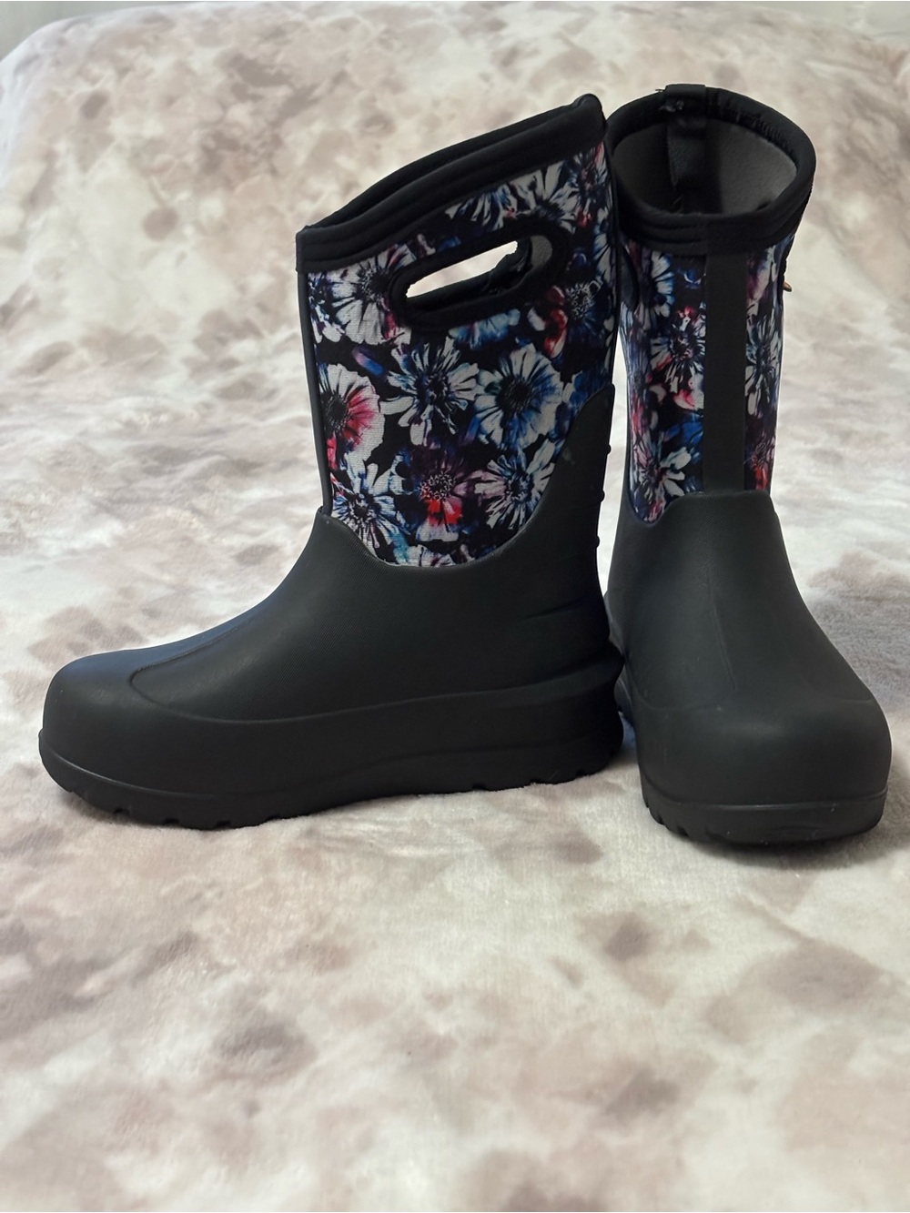 Bogs Black Floral Neoprene Girls Rain Boots